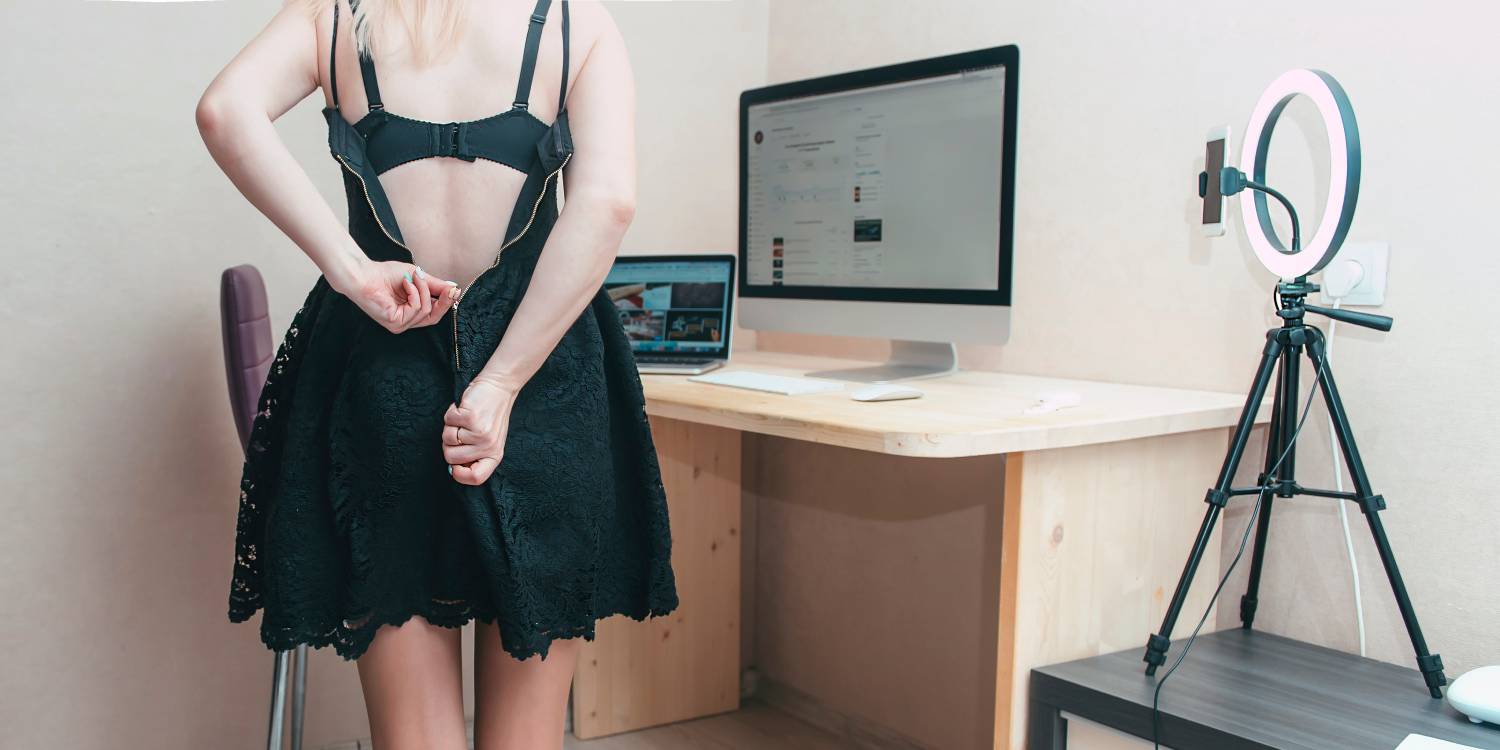 Can VR Sex Be as Good as Sex with Other People?