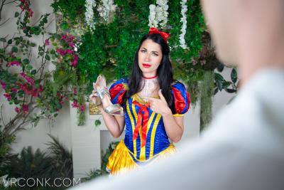 Snow White And Prince Charming (A Porn Parody) cosplay 4k vr sex movie