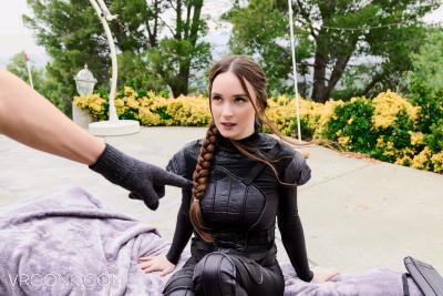 The Hunger Games: Katniss Everdeen (A Porn Parody) cosplay vr sex scene