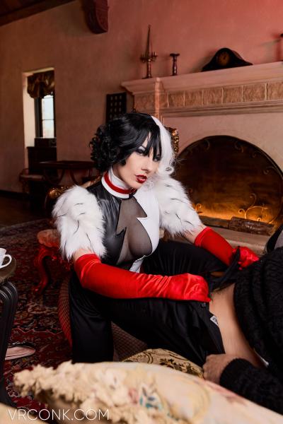 Cruella (A Porn Parody) Slideshow