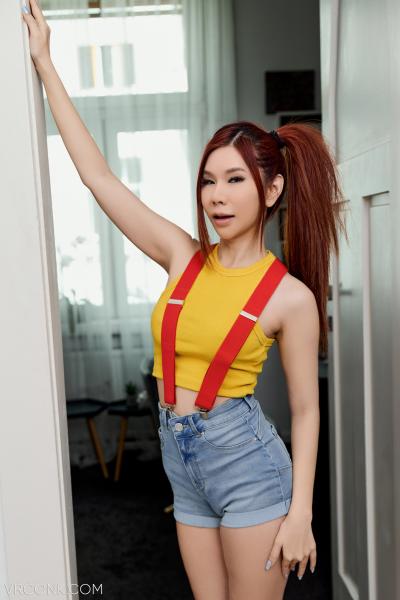 April Maxima cosplay 4k vr xxx movie