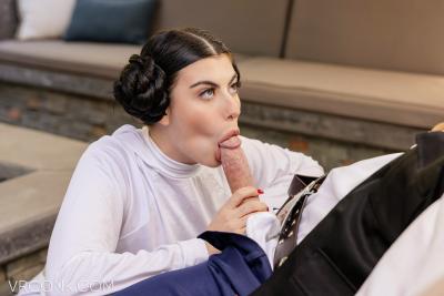 Star Wars: Princess Leia (A Porn Parody) cosplay vr xxx scene