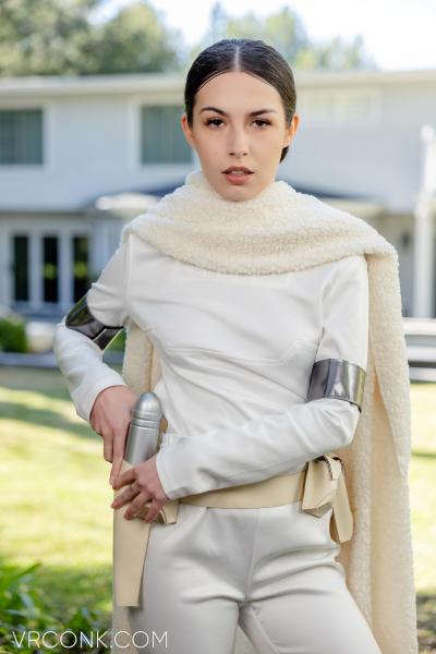 Chanel Camryn 4k