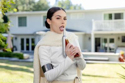 Chanel Camryn xxx photos