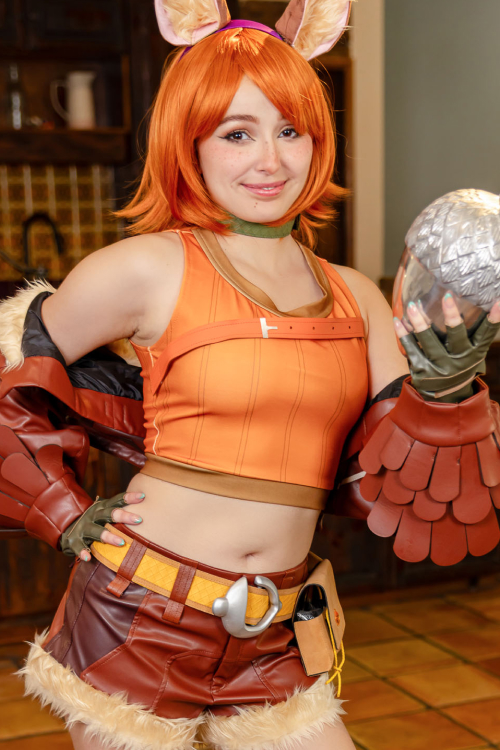 Leana Lovings VR Cosplay Pornstar