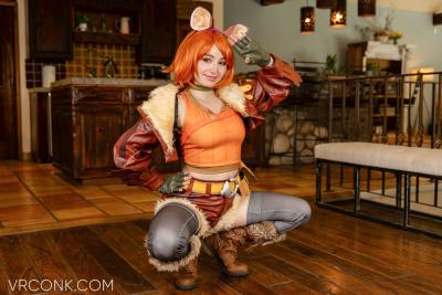 Leana Lovings cosplay porn
