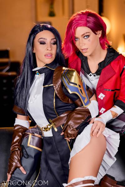 Arcane: Vi & Caitlyn (A Porn Parody) cosplay 8k vr porn scene