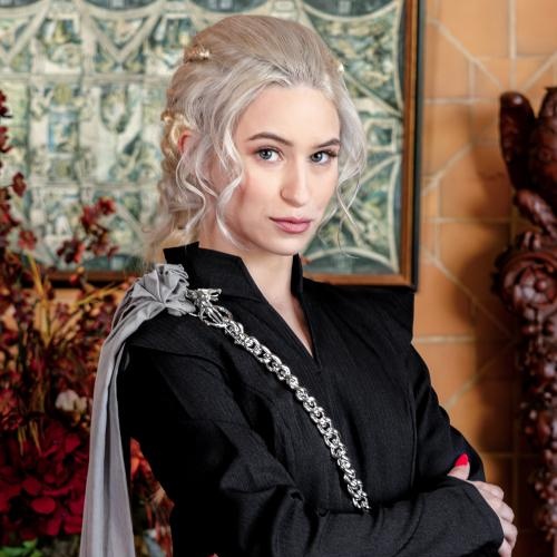 Kiara Cole Cosplay VR